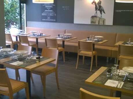 BISTRO REGENT GRILL