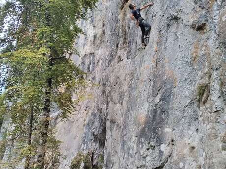 FALAISE D'ESCALADE LES CRÊTES DE SARRAMER