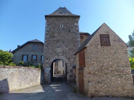 PORTE SAINTE-QUITTERIE