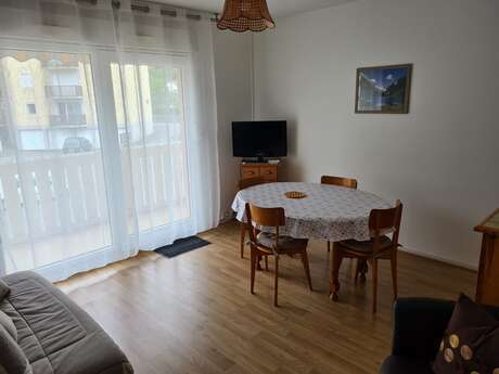 APPARTEMENT DANS RÉSIDENCE LES FLORALIES