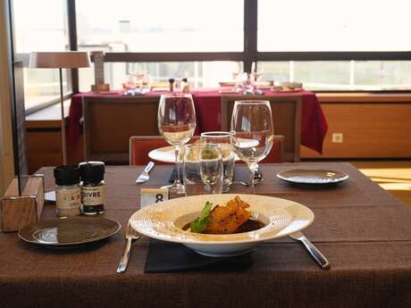 CÔTÉ PY RESTAURANT