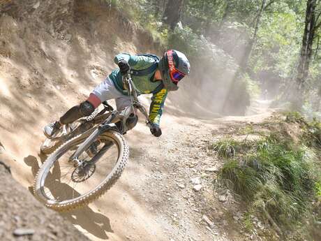 BIKE IN LOURON