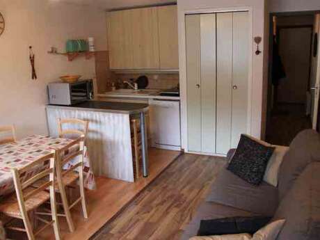 APPARTEMENT DANS RESIDENCE BEL AURE