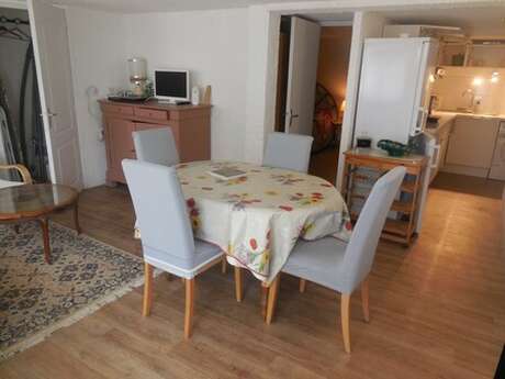 APPARTEMENT DANS MAISON "LE NID"
