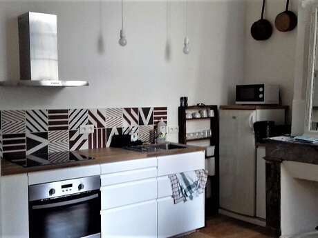 APPARTEMENT - FLORES