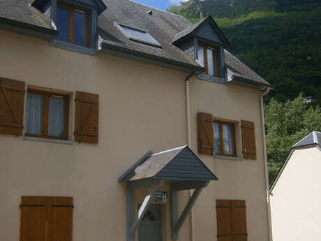 APPARTEMENT DANS RESIDENCE