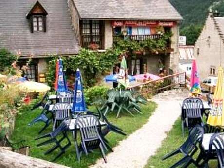 L'AUBERGE DES PYRÉNÉES