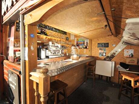 TOP SKI RESTAURANT