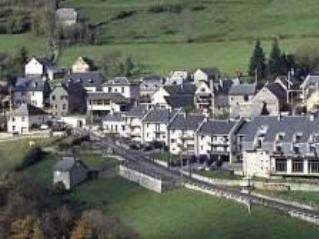 VILLAGE DE BEYREDE-JUMET