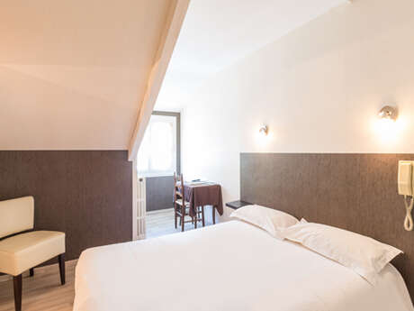 LOGIS HOTEL LES CIMES