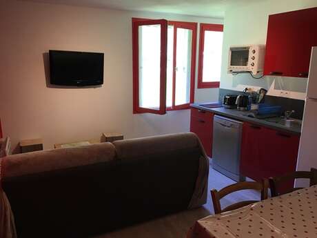 APPARTEMENT DANS RESIDENCE