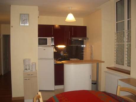 APPARTEMENT DANS RESIDENCE