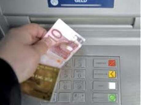 DISTRIBUTEUR BANCAIRE BANQUE POPULAIRE