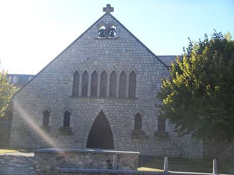 EGLISE CANTAOUS