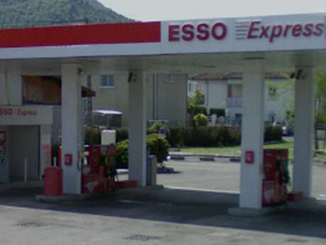 STATION ESSO EXPRESS