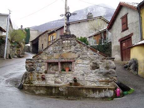 FONTAINES D'ESBAREICH