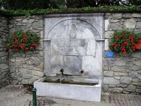 FONTAINES DE VIEUZAC