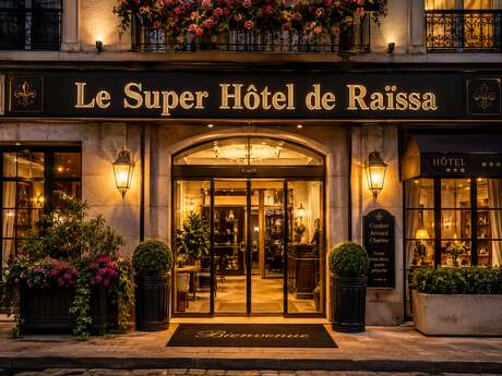 LE SUPER HÔTEL DE RAÏSSA