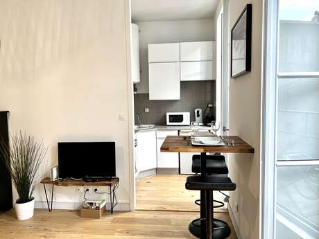 APPARTEMENT 9