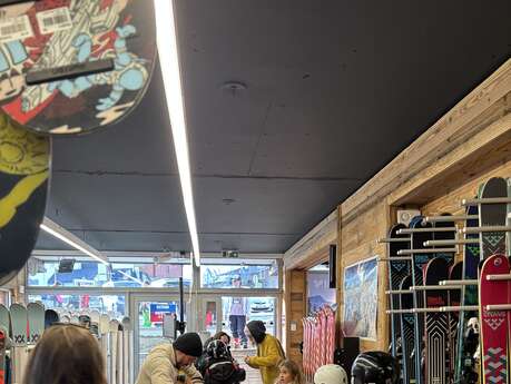 ACA INTERSPORT SAINT LARY 1700-SORTIE TELEPHERIQUE