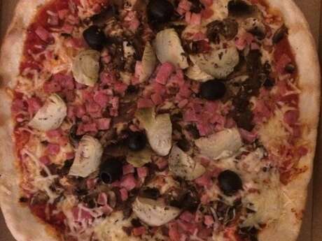 PIZZ'ERIKA