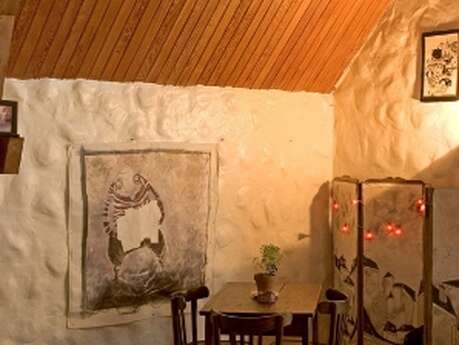 CHEZ PIERROT