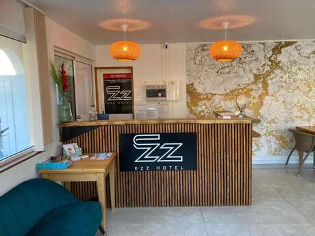 EZZ'HÔTEL