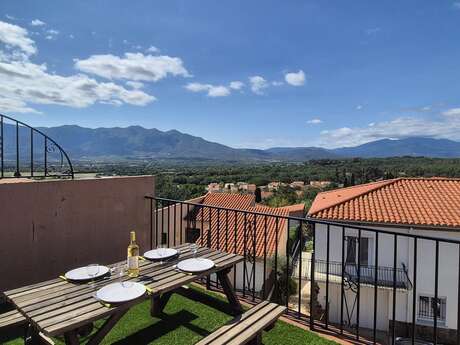 CAN MAIRENDE "LE MAR I MUNT"