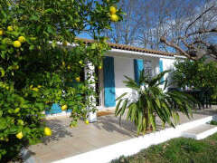 LA MAISON EN COULEURS