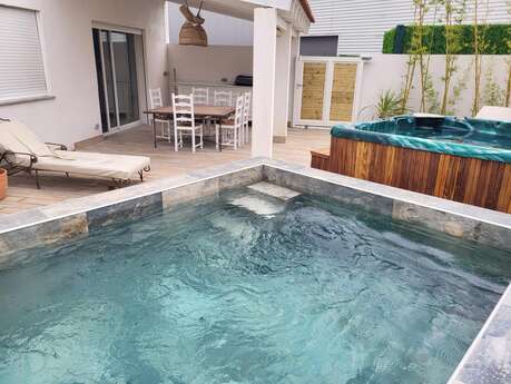 VILLA  BAMBOU