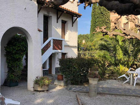  GÎTE 4 PERS AU 1ER ÉTAGE D'UNE GRANDE VILLA AVEC PARC