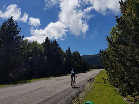 VÉLO ROUTE N°1 - A L'ASSAUT DU PUIGMAL, PLUS HAUTE ROUTE DES PYRÉNÉES FRANÇAISES !