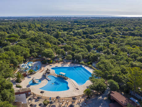 CAMPING LE BOIS FLEURI