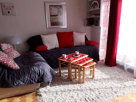 TERRASSE DES SORBIERS AU SOLEIL