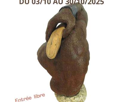 MOUTELET EXPOSE SES SCULPTURES