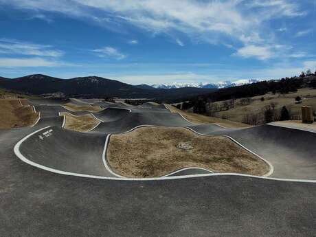 ZONE DE LOISIRS - PUMP TRACK