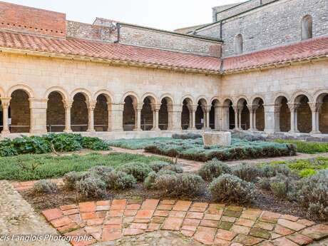 CLOITRE D'ELNE
