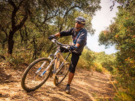 A TRAVERS LES AGES EN VTT