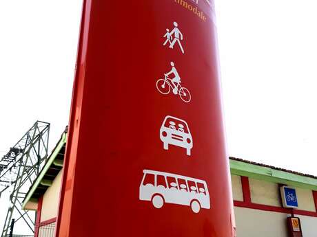 AIRE MULTIMODALE DE LA GARE D'ILLE