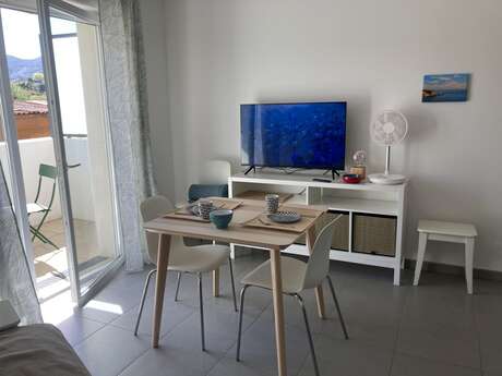 STUDIO AMBRE
