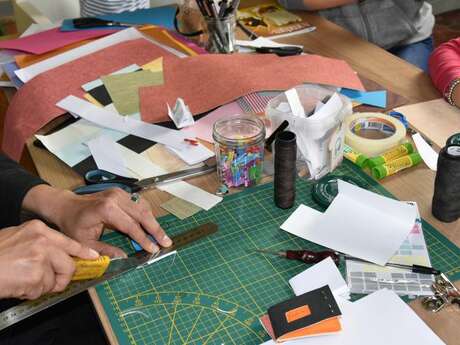 QUAND LE HASARD DESSINE - ATELIER FAMILLE