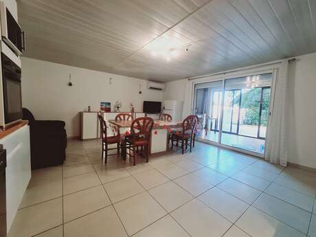 APPARTEMENT CLIMATISÉ DANS QUARTIER CALME AVEC 2 CHAMBRES