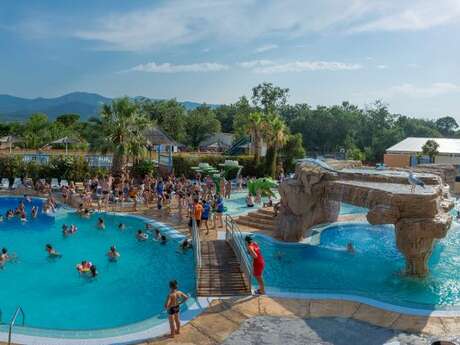 CAMPING CLUB FRONT DE MER