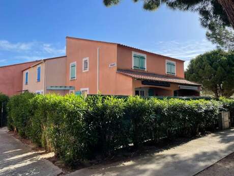 VILLA DE VACANCES "TONANT"