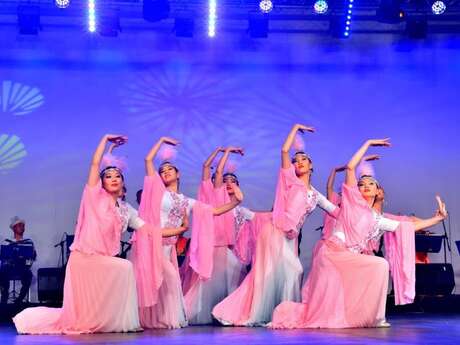 DANSES FOLKLORIQUES BALLET NATIONAL DE LA REPUBLIQUE DU KIRGHIZSTAN