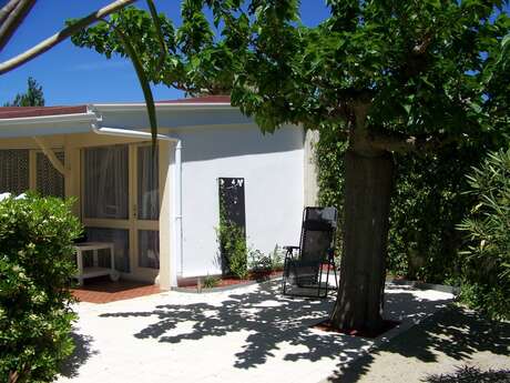 VILLA TOUT CONFORT AU COEUR DU VILLAGE DES SABLES