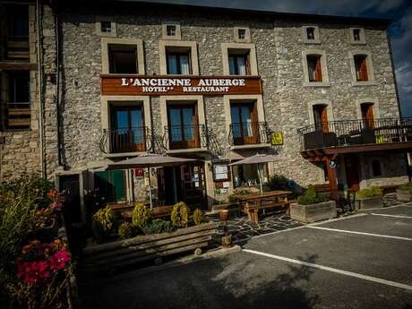 HOTEL L'ANCIENNE AUBERGE