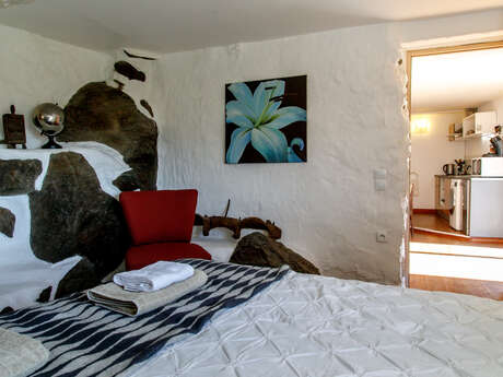 LA GROTTE