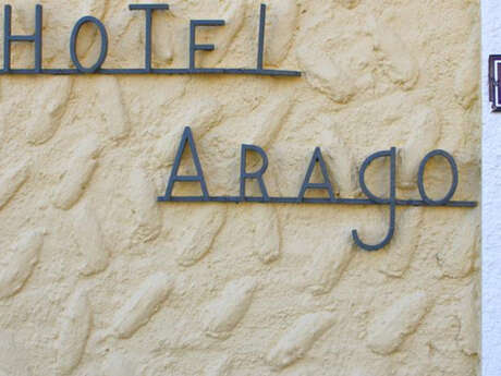 HOTEL ARAGO