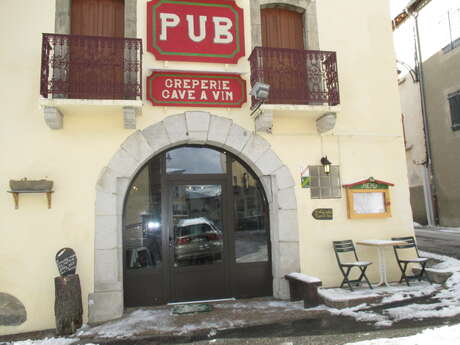 LE CARCANET - PUB - CAVE A VIN